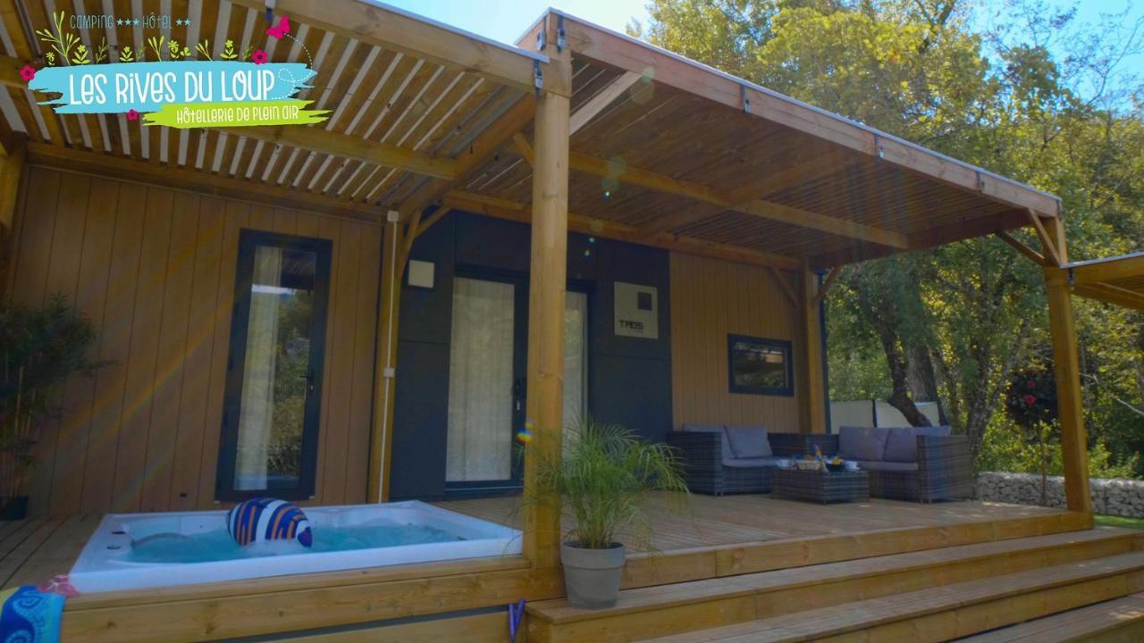 Camping Hotel Les Rives Du Loup Tourrettes-sur-Loup Exterior photo